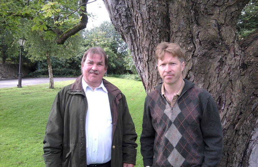 Cllrs. Steve Reade and Ben Stokes campaign to keep the Green Belt of Boyd Valley